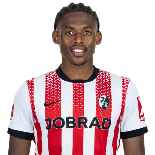 Джуниор Адаму