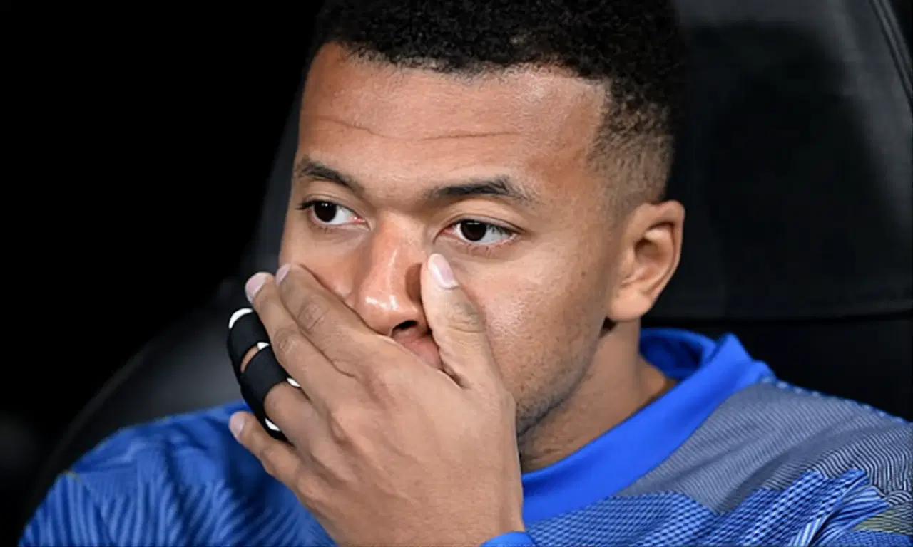 Килиан Мбаппе включен в заявку «Реала» на матч с «Алавесом»