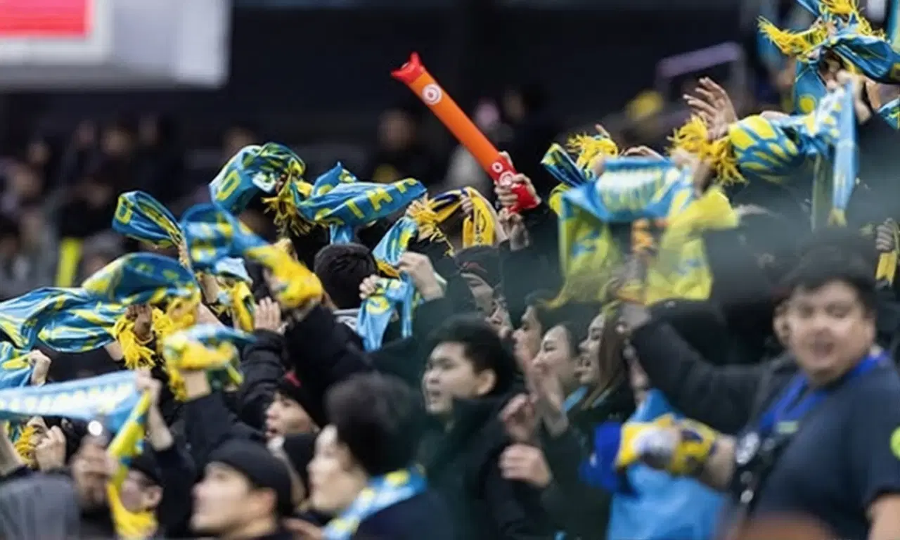 Казахстанские фанаты массово покидают аккаунт «Силькеборга» после ухода Оразова