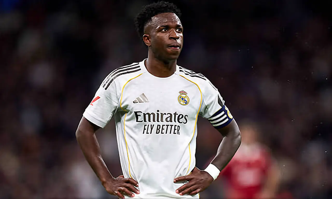 Реал Мадрид готовит новый контракт для Винисиуса Жуниора после праздников