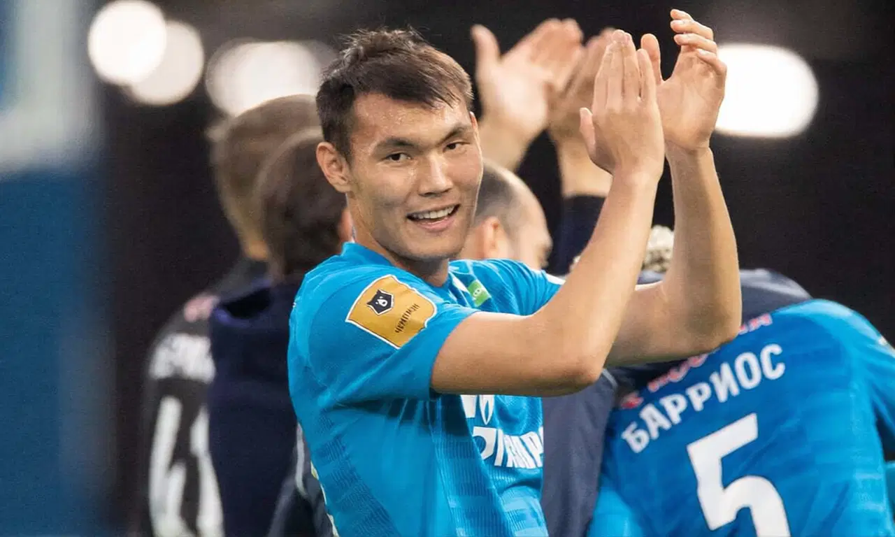 Нуралы Алип покинул Зенит: фанаты клуба скорбят об уходе казахстанского защитника