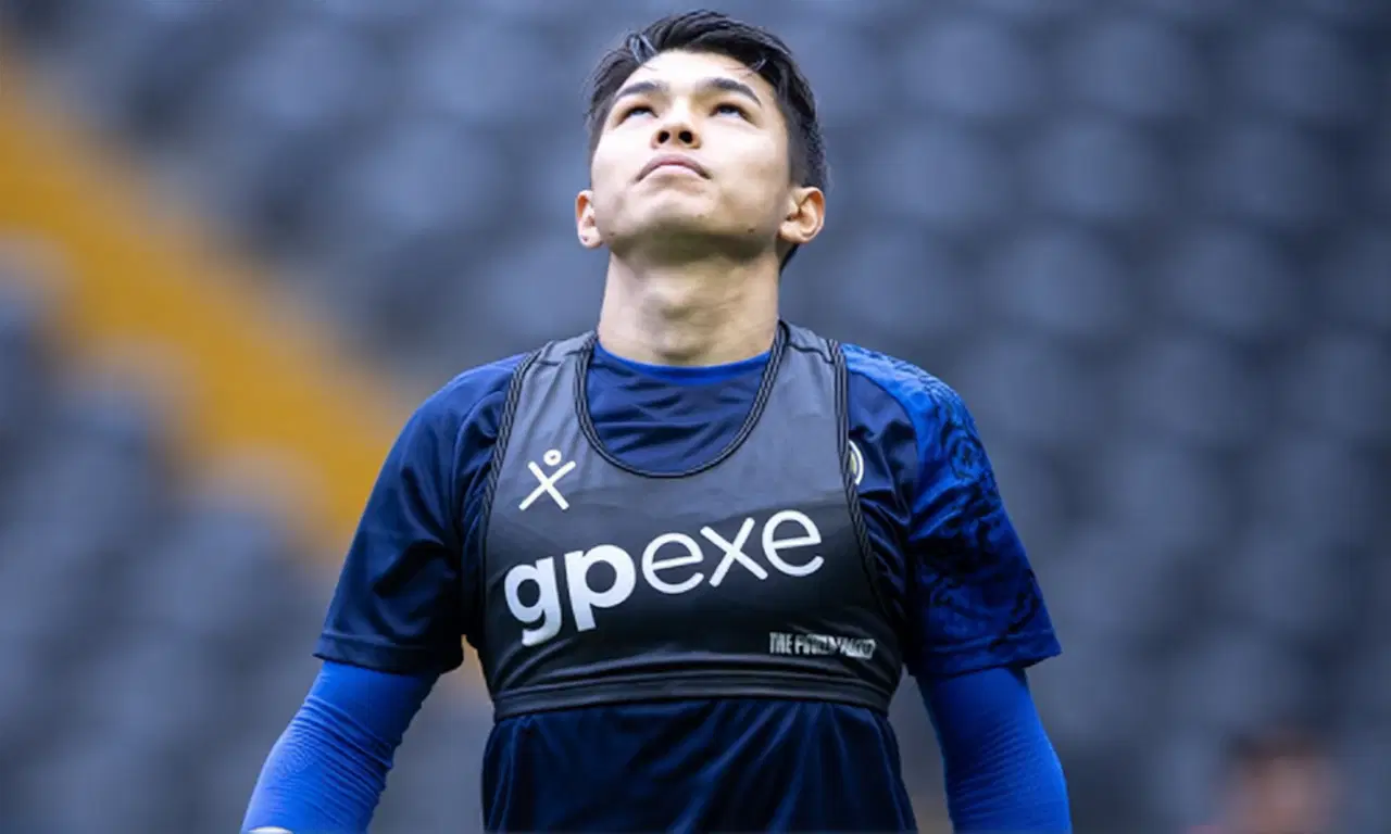 Ахмат прокомментировал возможный трансфер казахстанского защитника Кенжебека